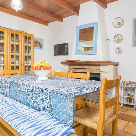 Marjals Villa Muro