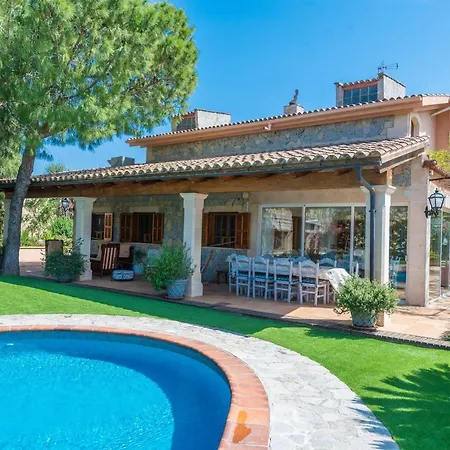 Marjals Villa
